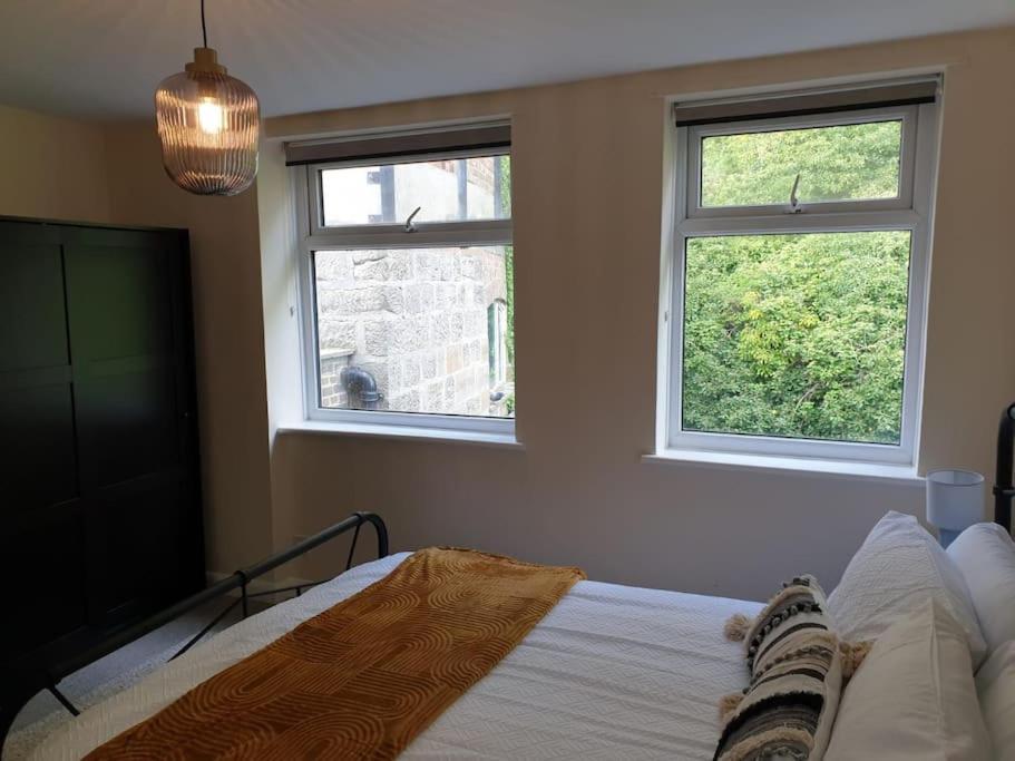 Апартаменти Two Bed Flat Sea View Old Town Гастінгс Екстер'єр фото